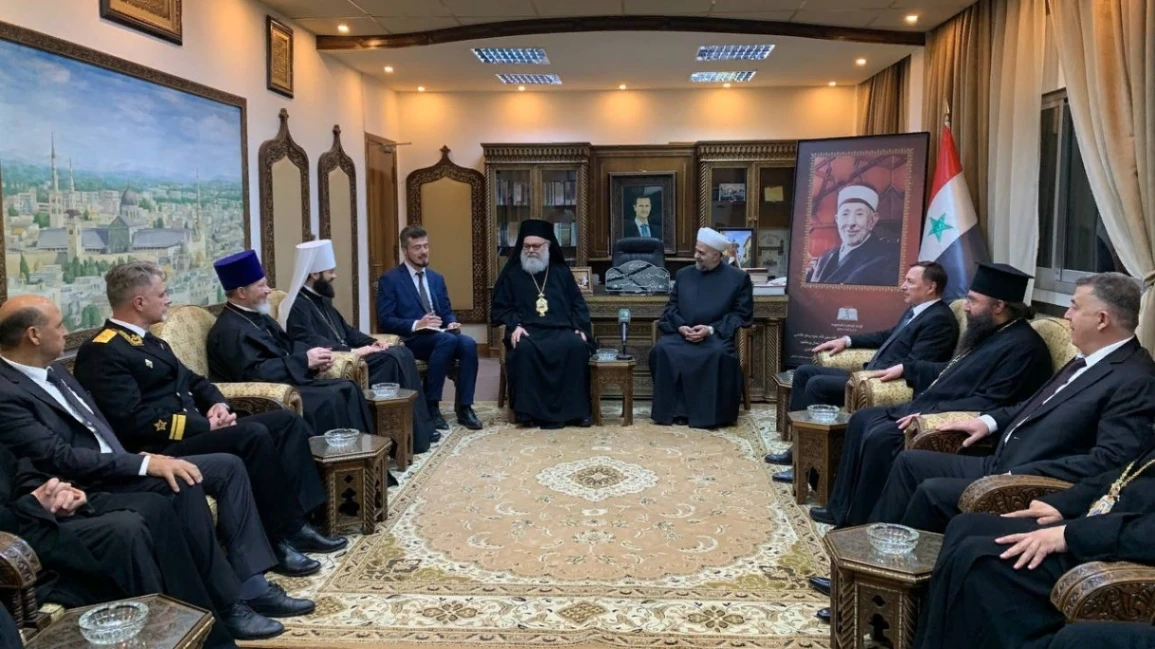 عقد اجتماع مع وزير شؤون الأوقاف في سوريا