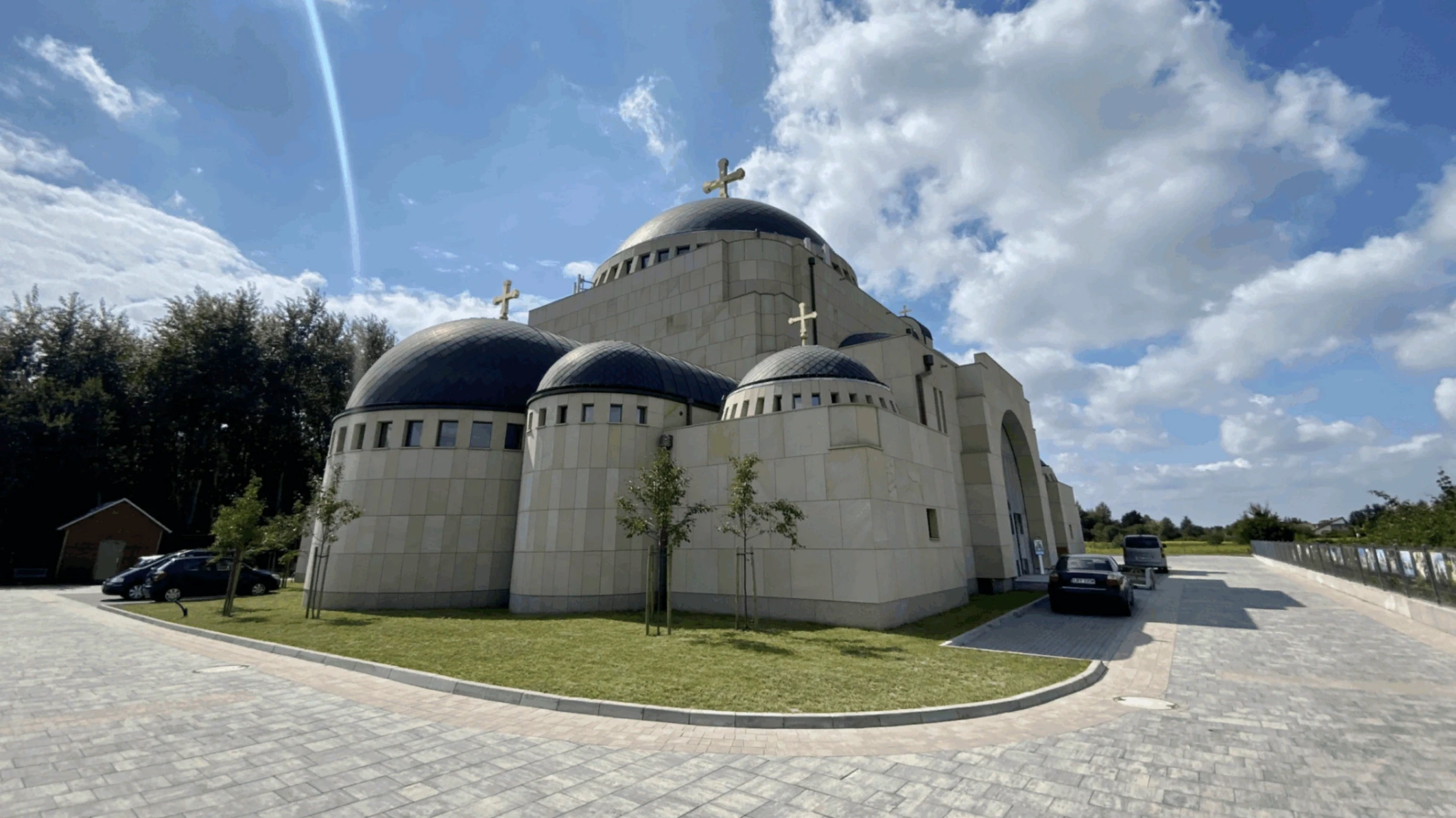 Varşova'daki Tanrı'nın Bilgeliği ile Ayasofya onuruna bir Ortodoks kilisesinin inşasının tamamlanması
