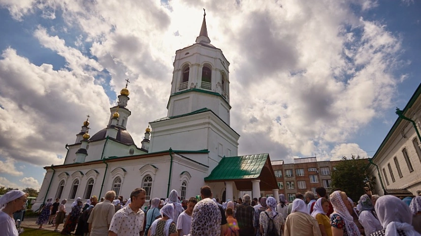 Divine Liturgy in Tomsk