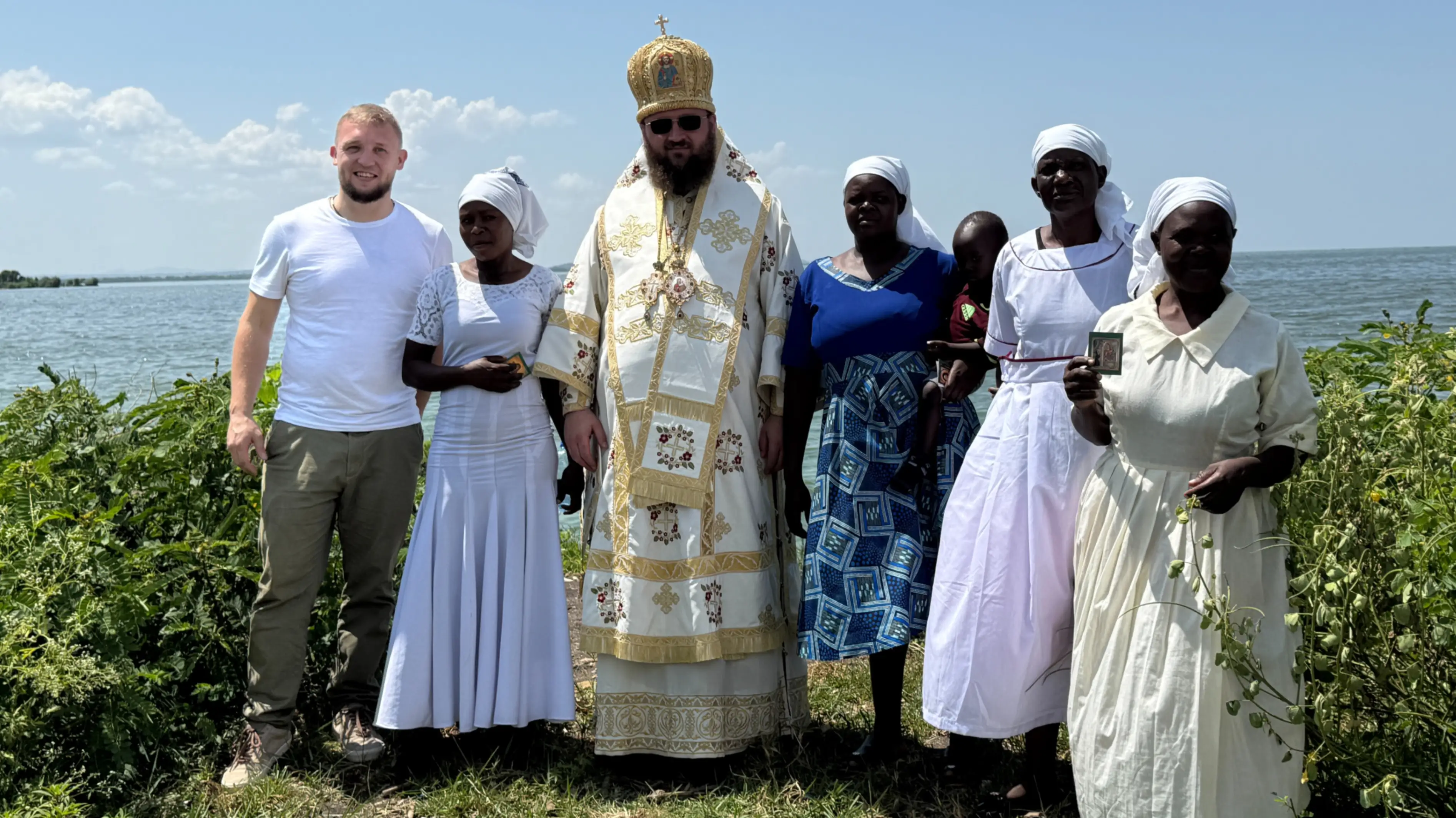 Des représentants de la Fondation ont assisté à un service de Baptême sur le lac Victoria au Kenya