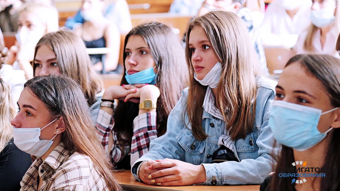 В российские вузы без вступительных испытаний зачислили свыше 6,5 тысячи человек