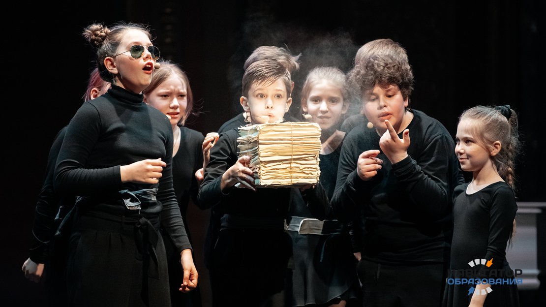 О трудовом воспитании и театральном движении в школах РФ