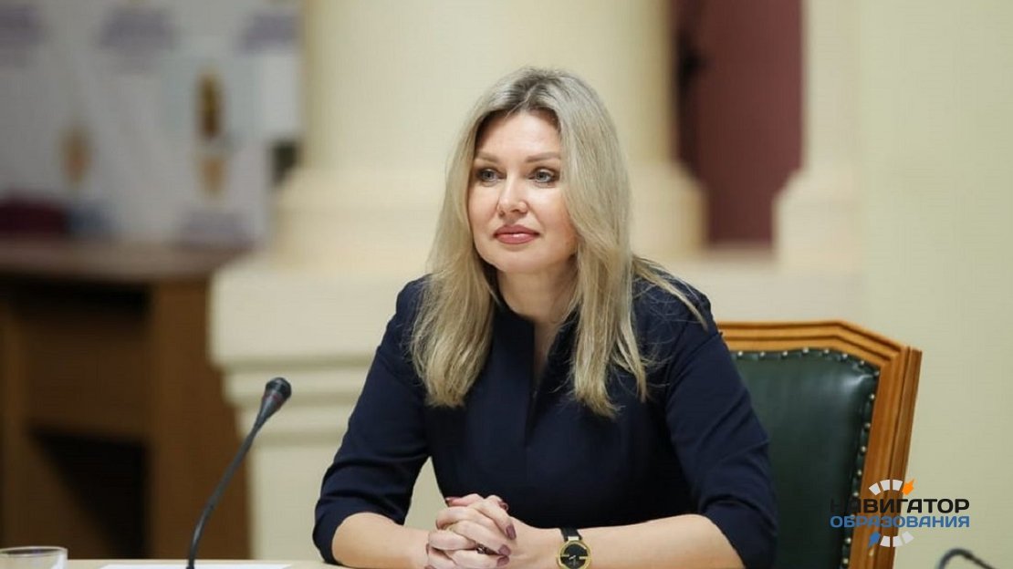Рособрнадзор намерен ещё больше сократить бюрократическую нагрузку на педагогов