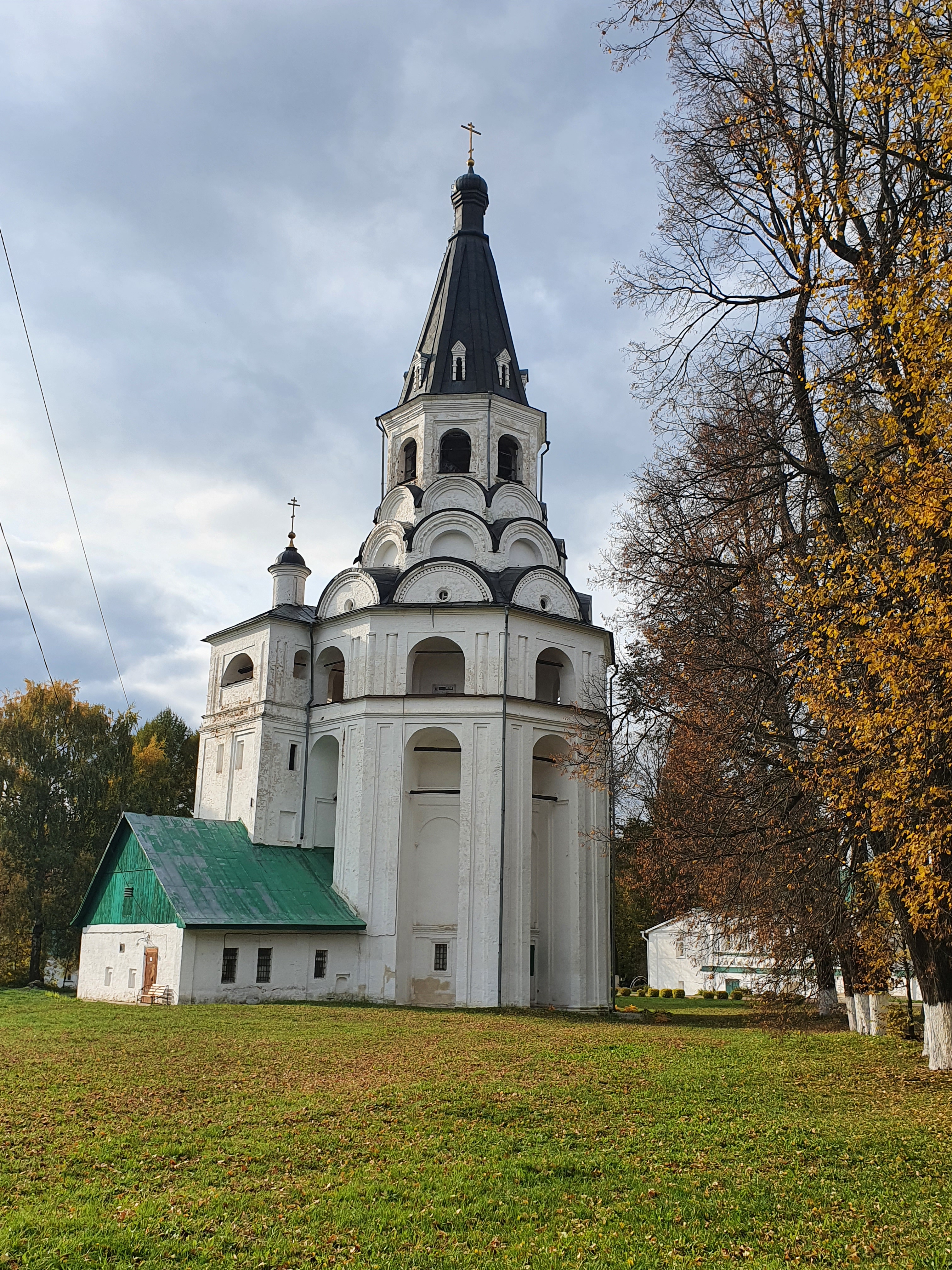 Распятская церковь-колокольня