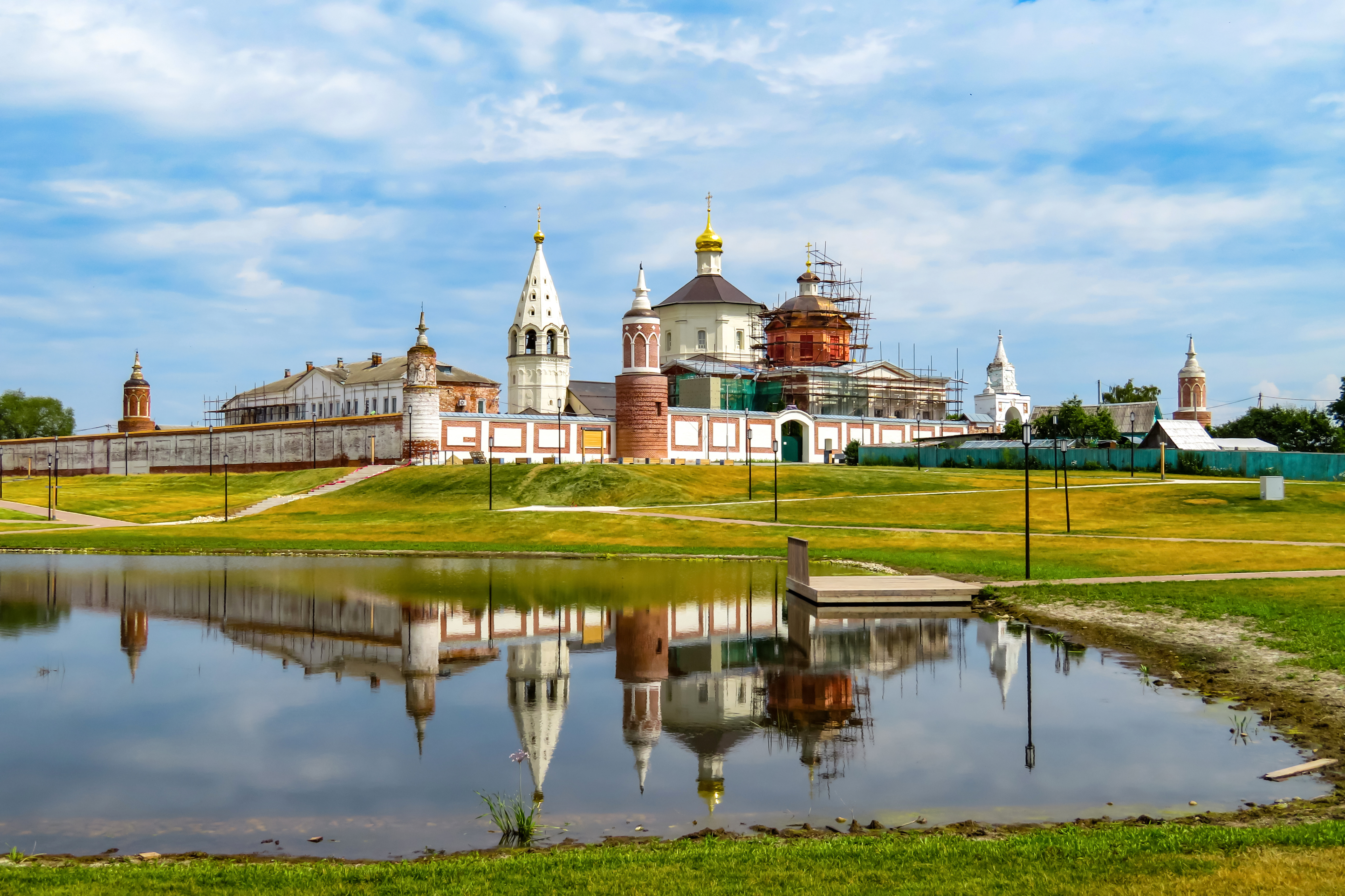 Бобренев монастырь
