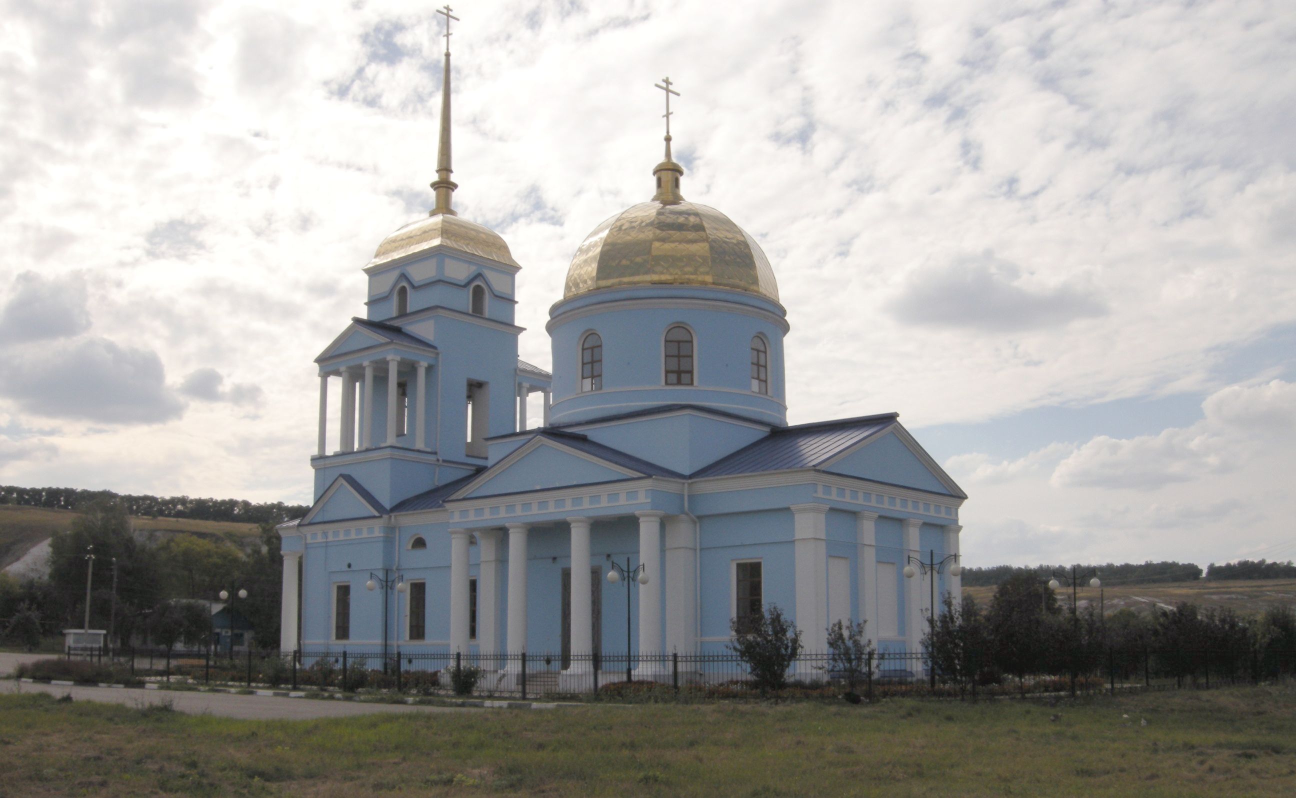 Тихвинский храм