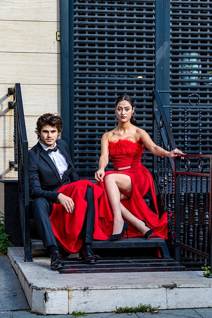istanbul, couple, man and woman, outdoors, fashion, glamour