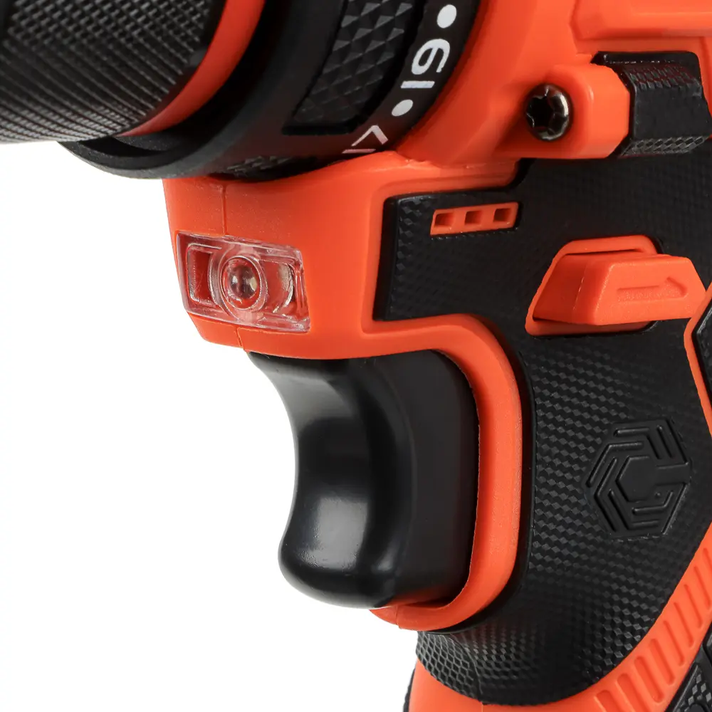 Дрель-Шуруповерт, тм ЕРМАК, аккумуляторная бесщеточная, в кейсе, 2 АКБ, 18в/2А, короткий корпус - #7