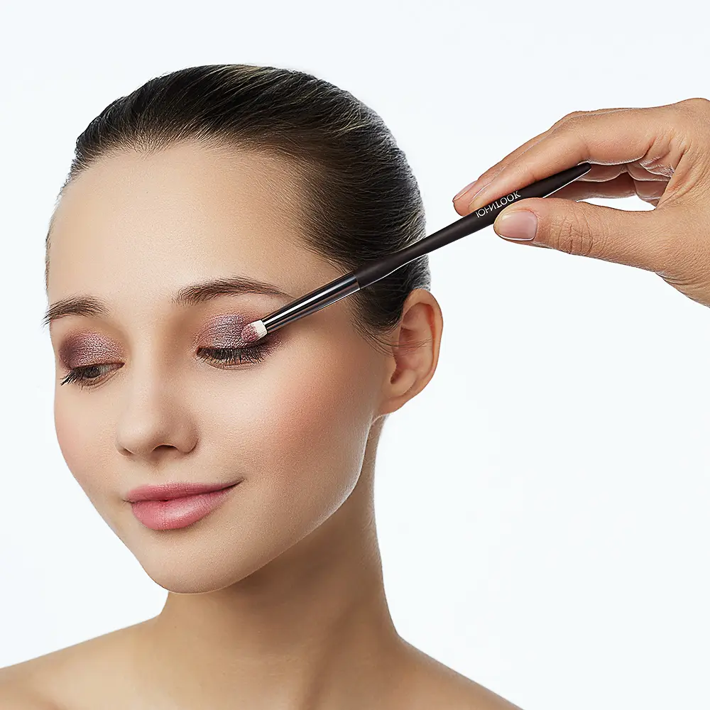 ЮНИLOOK Кисть для растушевки теней бочонок, натуральный ворс, дерево, металл, 15,7см						 - #10