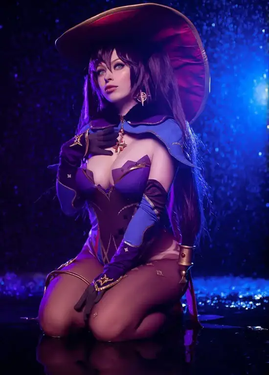 Genshin Impact Mona Cosplay 1