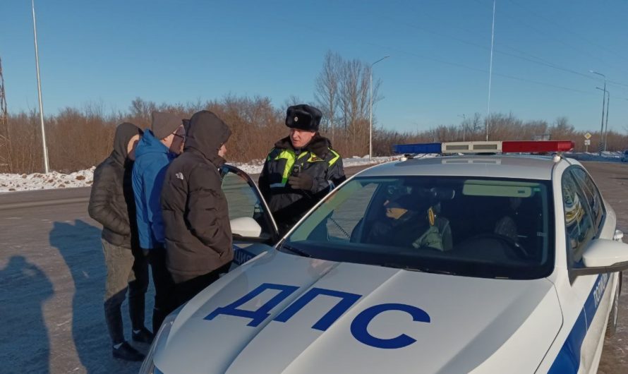 В Бугуруслане студенты на один день стали автоинспекторами