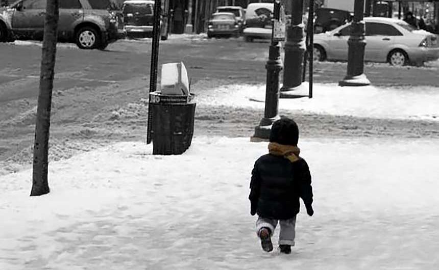 В Бугуруслане трехлетняя девочка потерялась на прогулке