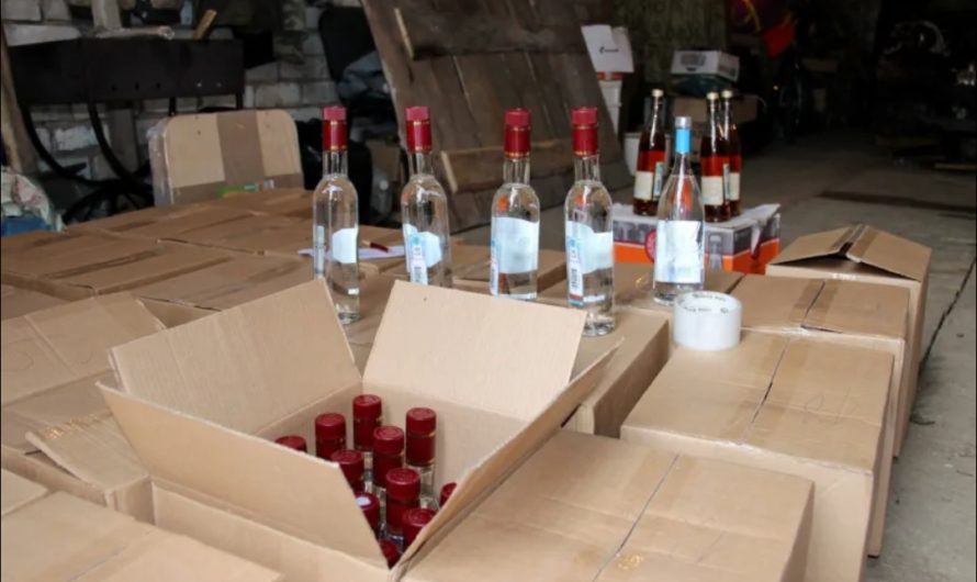 В Бугуруслане полицейские изъяли контрафактные сигареты и алкоголь