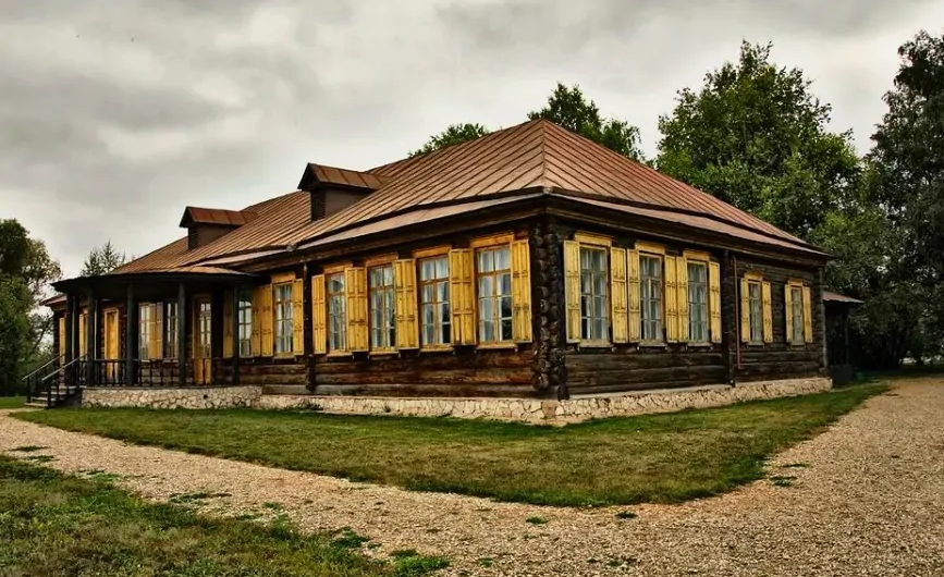 Музейный комплекс в Аксаково Бугурусланского района закрыт на реставрацию