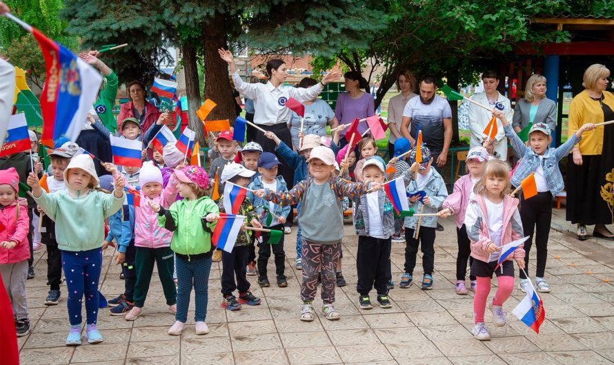В Бугуруслане детсадовцы сыграли в военно-спортивную игру «Зарничка»