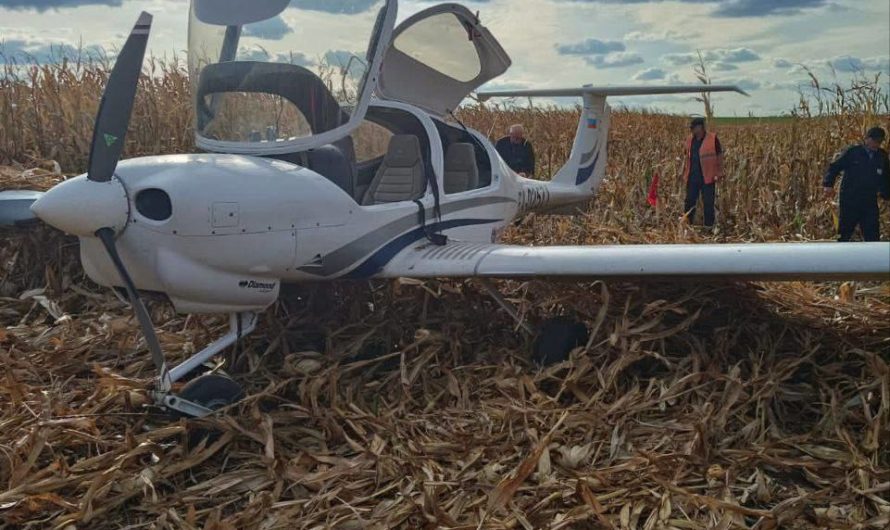 Под Бугурусланом учебный самолет произвел аварийную посадку на кукурузное поле