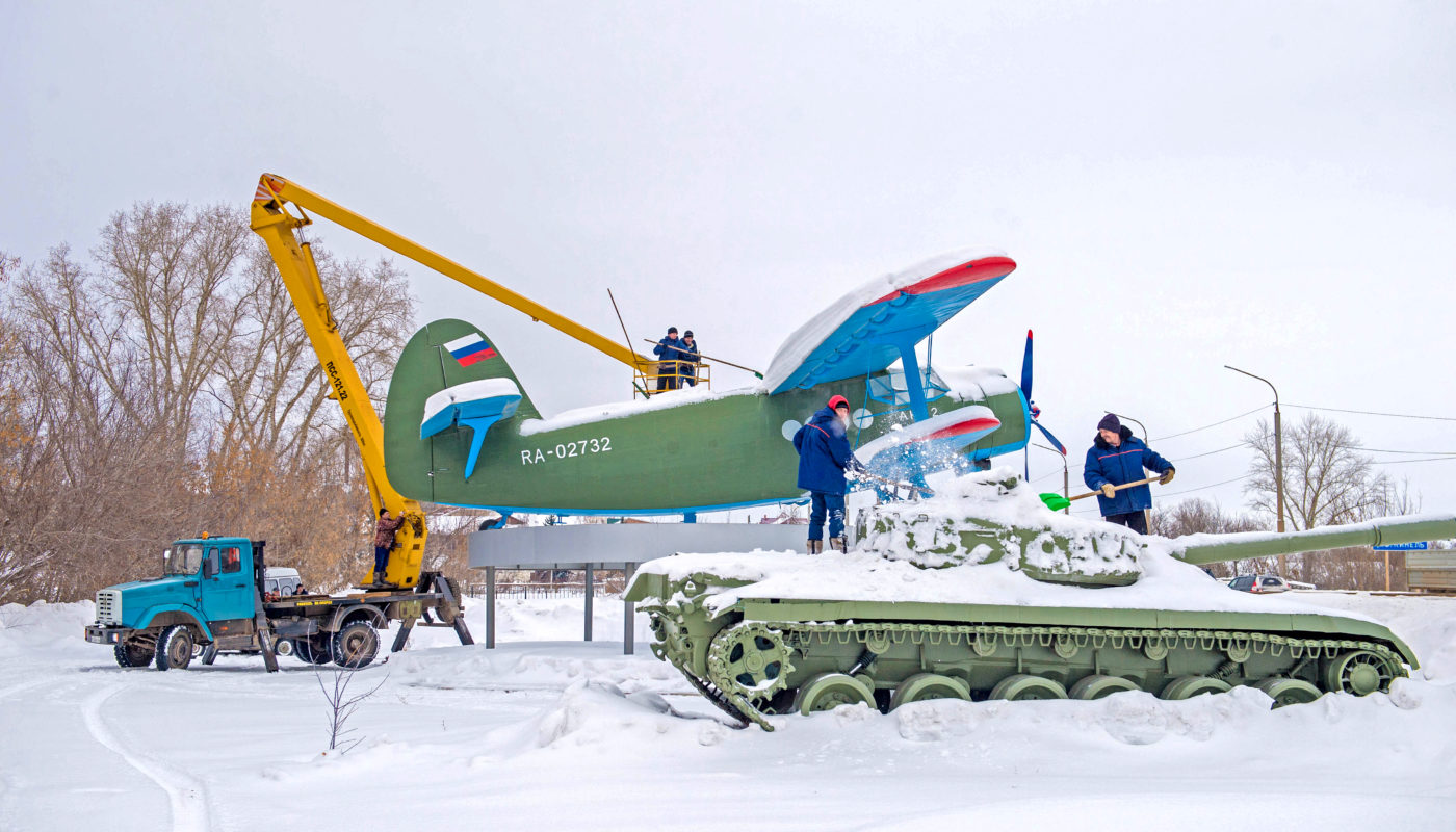 Городские службы в Бугуруслане не пугает «снежный» вопрос | 07.12.2023 |  Новости Бугуруслана - БезФормата