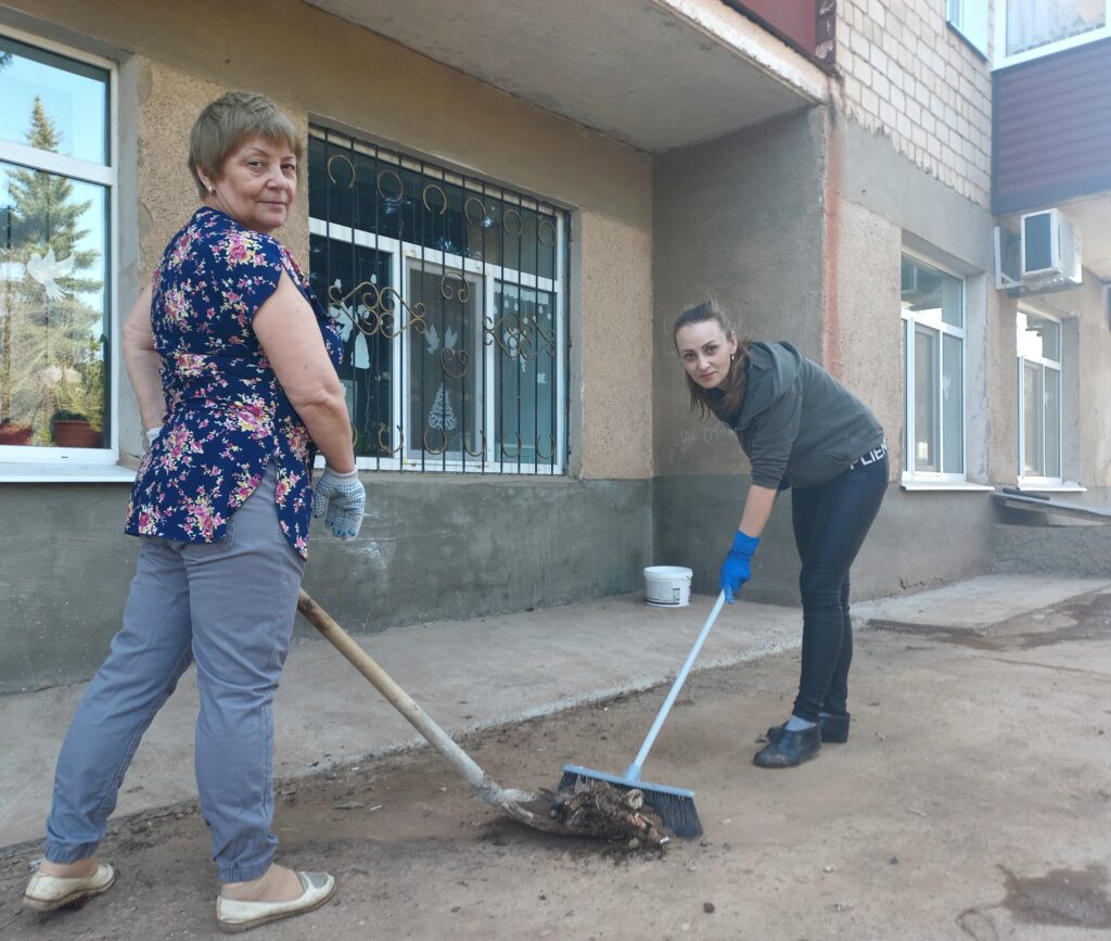 Коллектив редакции «Бугурусланской правды» провел субботник | 19.04.2024 |  Новости Бугуруслана - БезФормата