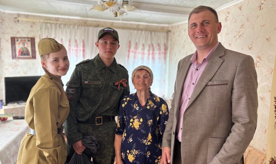 В Бугурусланском районе ветеранов и вдов участников ВОВ поздравили с наступающим праздником