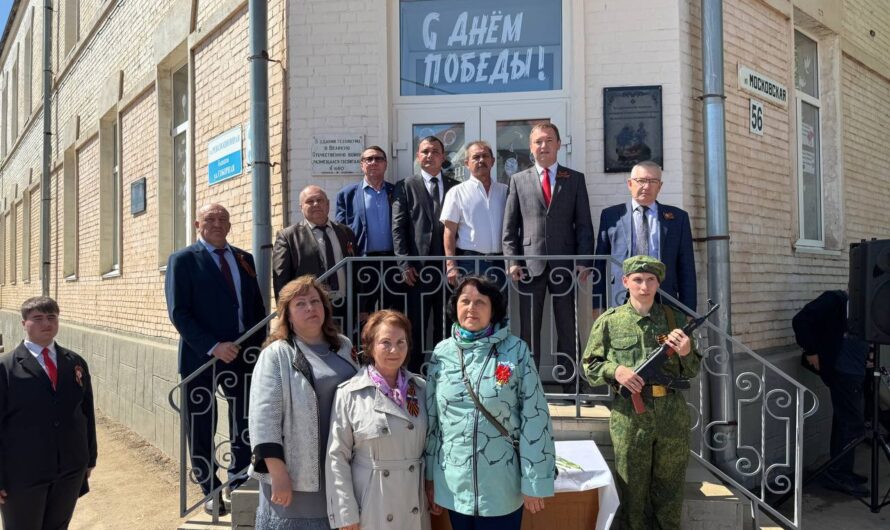 В Бугуруслане открыли мемориальную доску медикам
