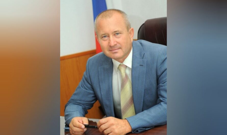 Анатолий Полькин поздравил жителей Бугурусланского района с 80-летием Великой Победы