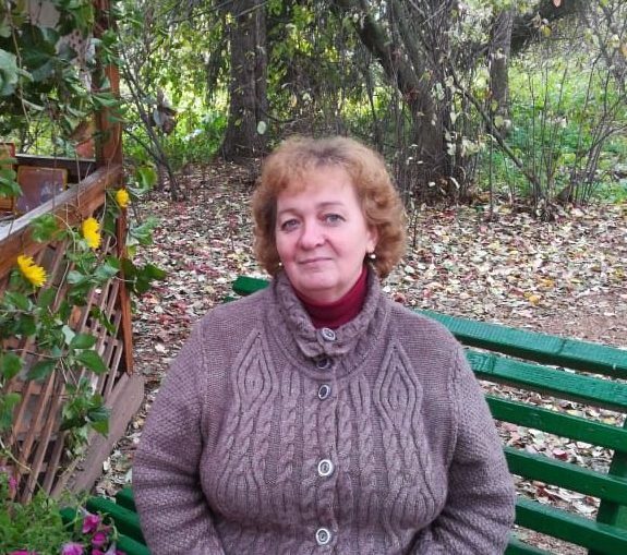 Элеонора Корнякова из Бугурусланского района стала лауреатом международных конкурсов
