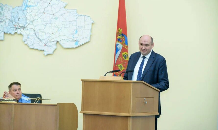 Евгений Солнцев встретился с молодыми пограничниками