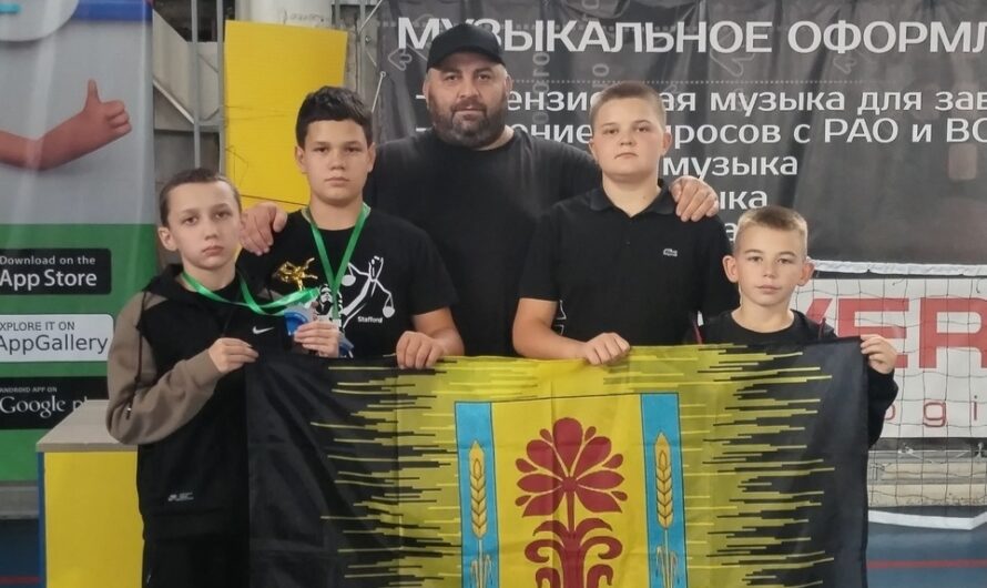 Спортсмены Бугуруслана стали призерами турнира по вольной борьбе «Открытый ковер»