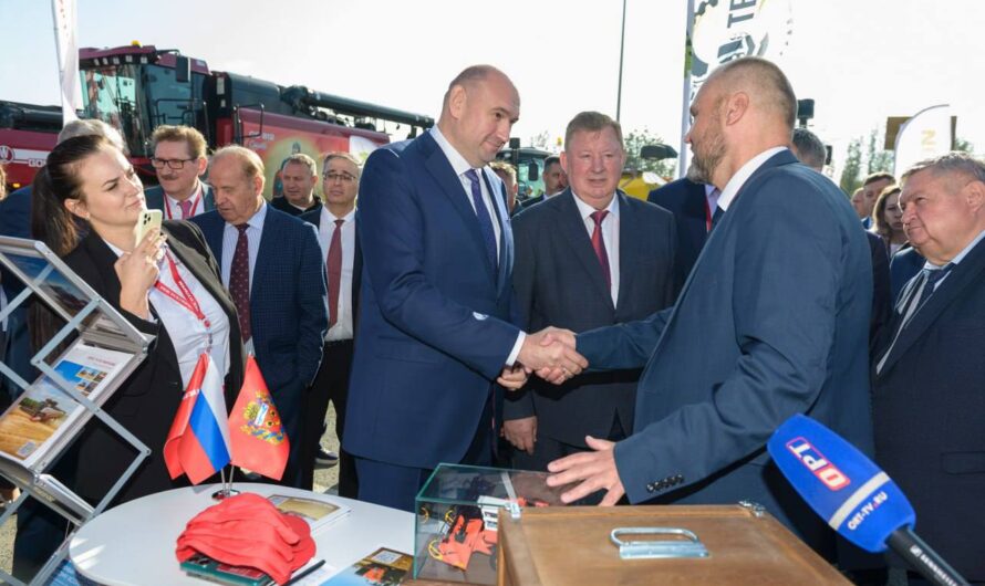 Евгений Солнцев принял участие в открытии Международной выставки-форума «Меновой двор»