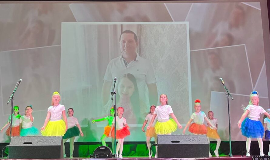 В Бугуруслане торжественным концертом отметили День отца