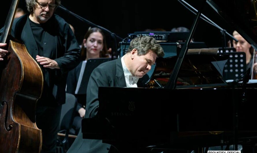 В Оренбурге снова выступил народный артист России Денис Мацуев