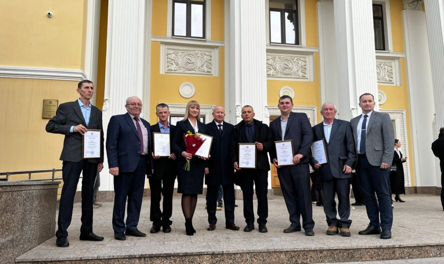 Лучшие работники агропромышленного комплекса Бугурусланского района отмечены наградами