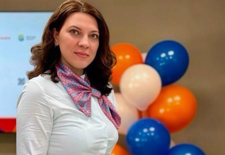 Юлия Музоваткина победила в конкурсе профмастерства «Лучший профконсультант»