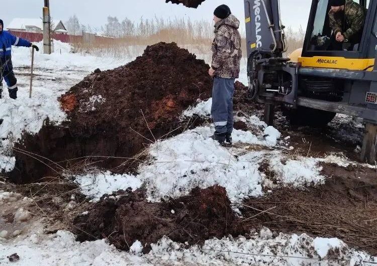 В Бугурусланском районе оперативно ликвидировали сложную аварию на водопроводе