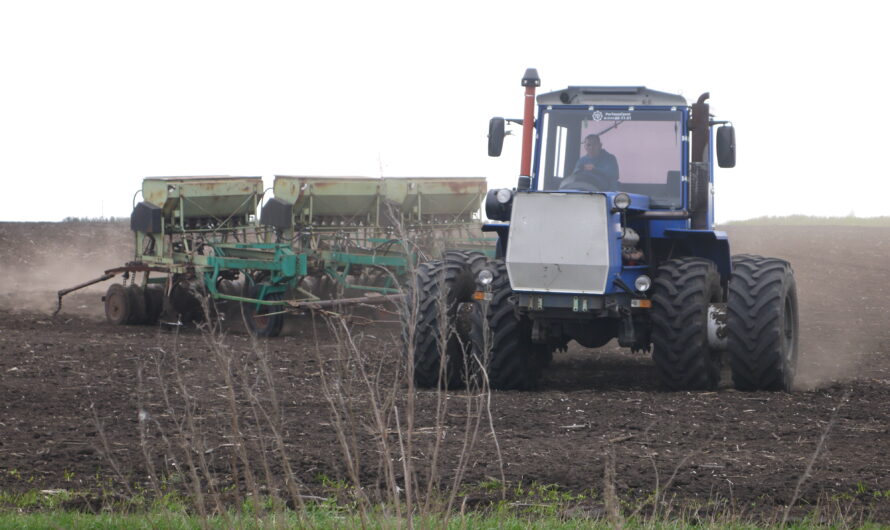 Бугурусланский район вошел в число лидеров региона по закупке техники