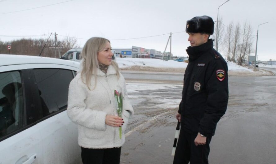 В Бугуруслане инспекторы ГИБДД устроили праздник для автоледи