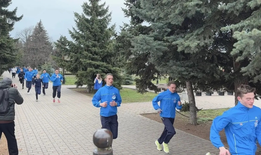 В Бугуруслане прошел «Космический забег» в честь Дня космонавтики