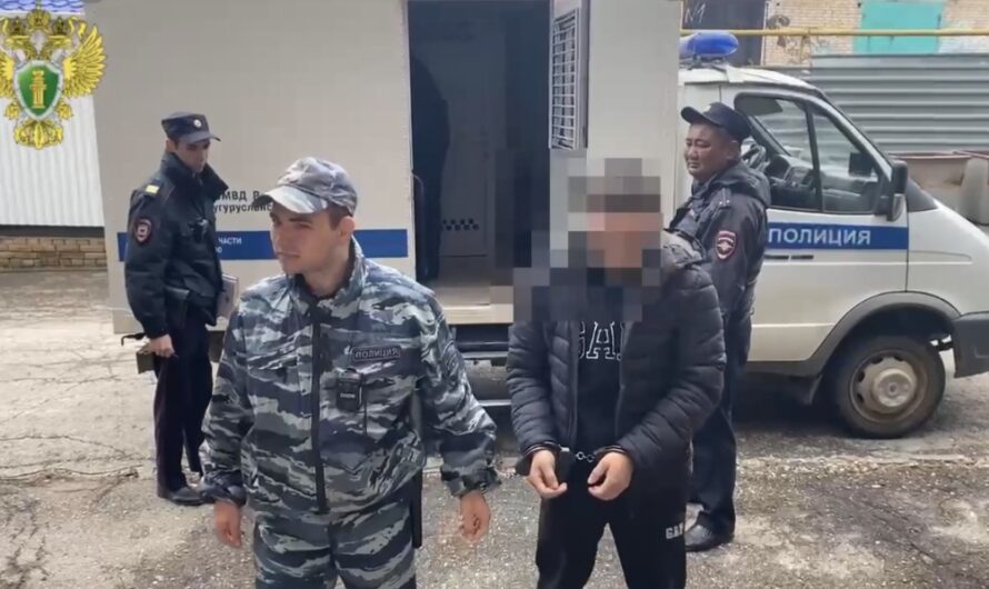 В Бугуруслане арестовали мужчин, вымогавших деньги у участника СВО