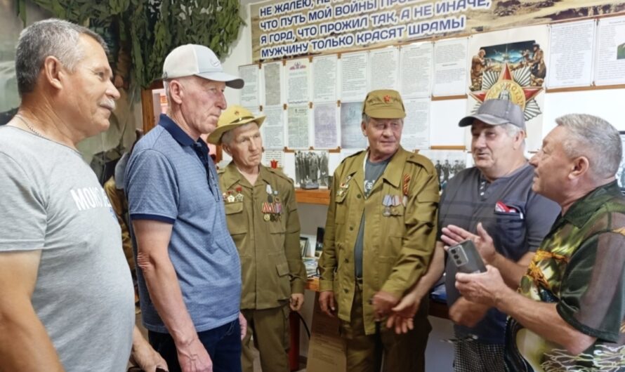 В Бугурусланском районе почтили память воина-интернационалиста и участников СВО
