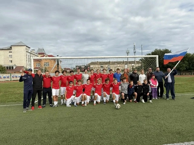 Футбольная команда Бугуруслана обыграла соперников в матче первенства ПФО