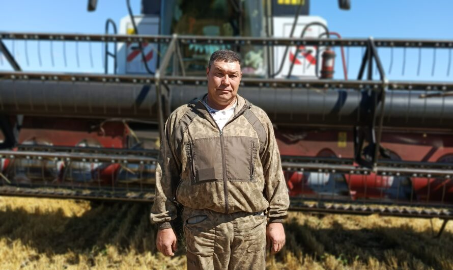 Комбайнер из Бугурусланского района снова в десятке лучших в регионе