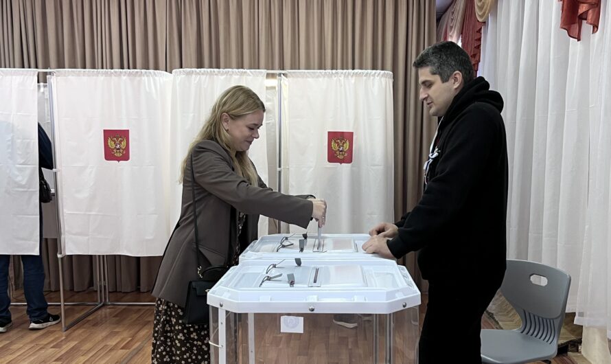 Бугурусланцы семьями принимают участие в голосовании