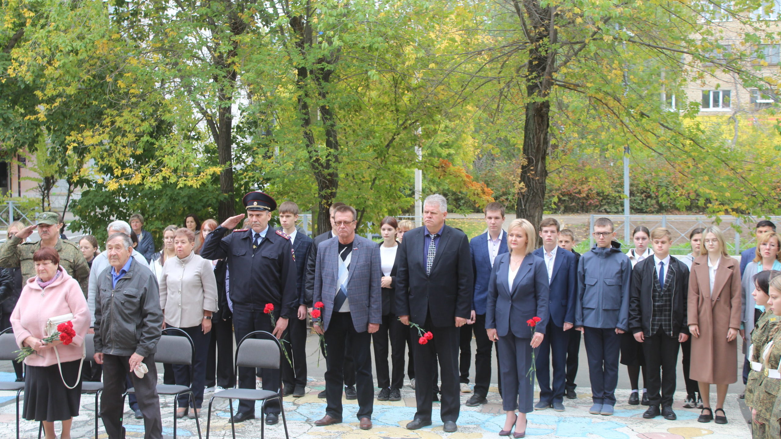 В Гае в память о Сергее Полторацком открыли мемориальную доску - Гайская  Новь