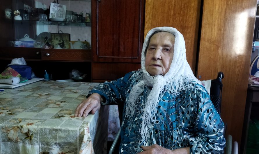 Самая старшая жительница села Тамар-Уткуль Гауфар Бекмухамбетова отметила 90-летний юбилей