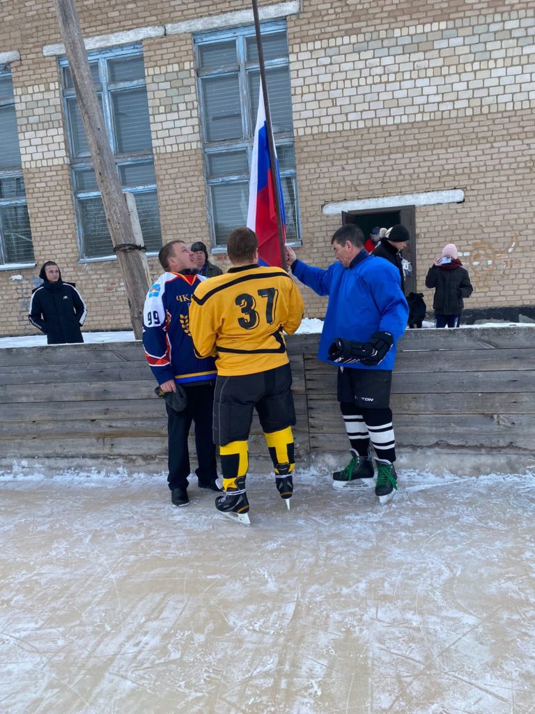 Соль-илечане проводят выходные на хоккейных площадках и в спортивных залах  | 16.02.2023 | Новости Соль-Илецка - БезФормата