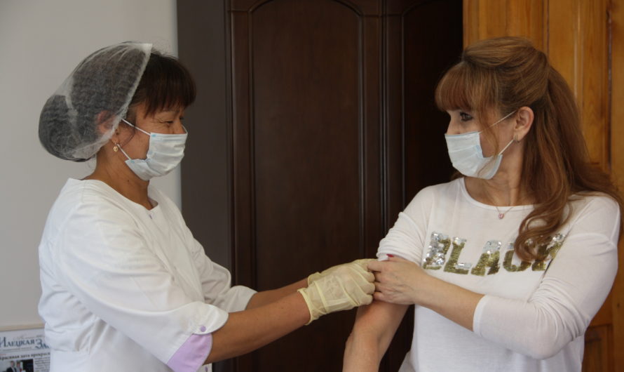 В Соль-Илецке стартовала прививочная кампания от гриппа. Вакцина уже поступила