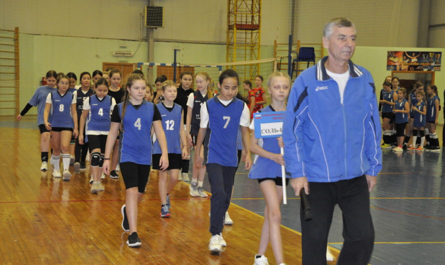 В минувшие выходные Соль-Илецк встречал юных волейболистов