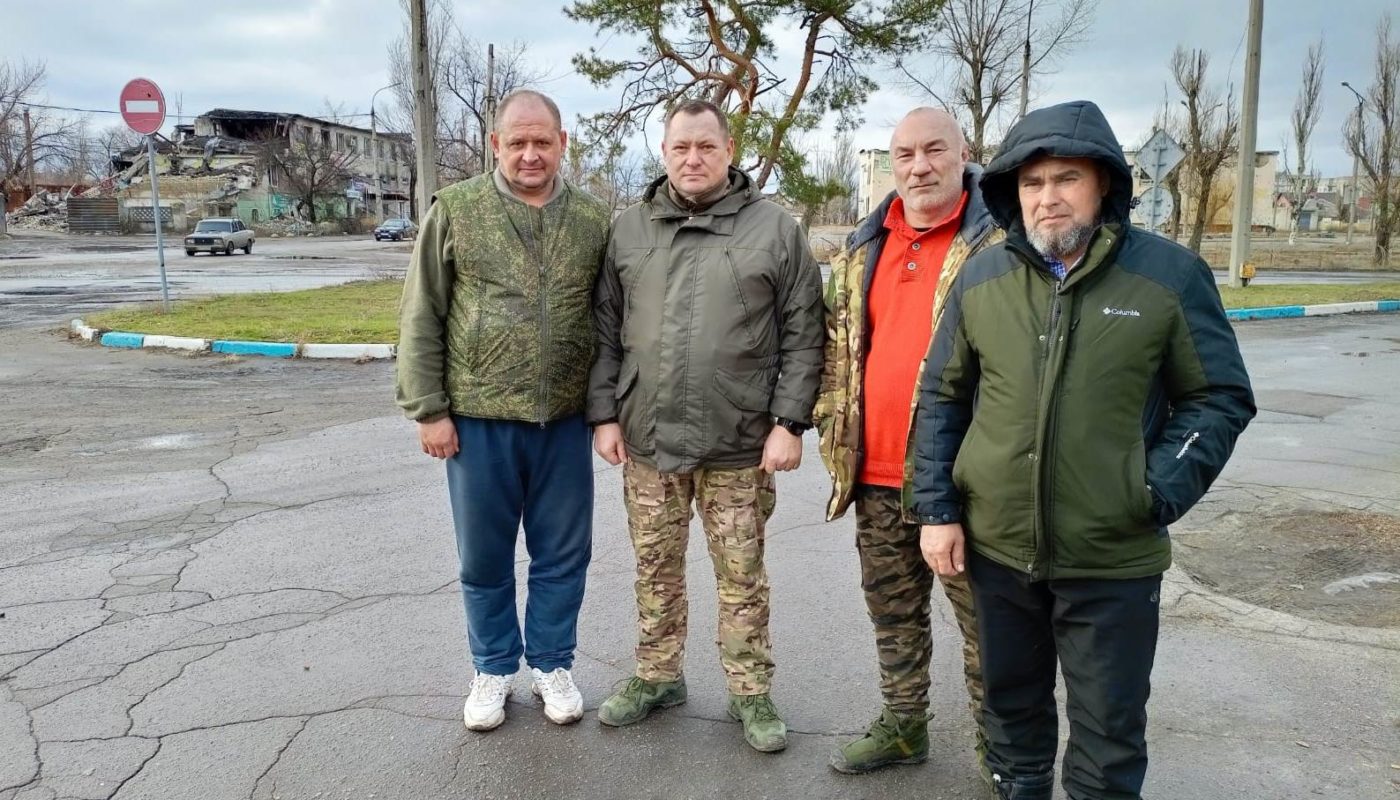 Соль-илечане доставили в зону СВО новогодние посылки и автомобиль |  29.12.2023 | Новости Соль-Илецка - БезФормата