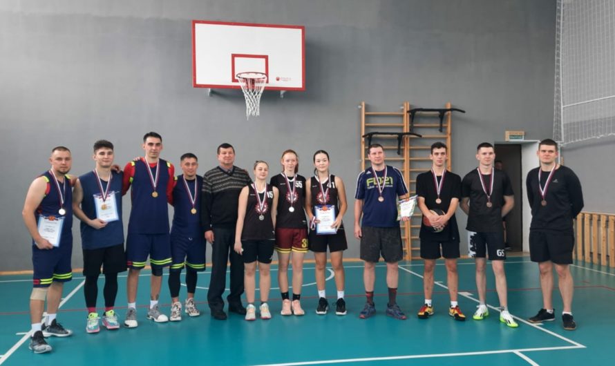 В Соль-Илецке прошли соревнования по стритболу
