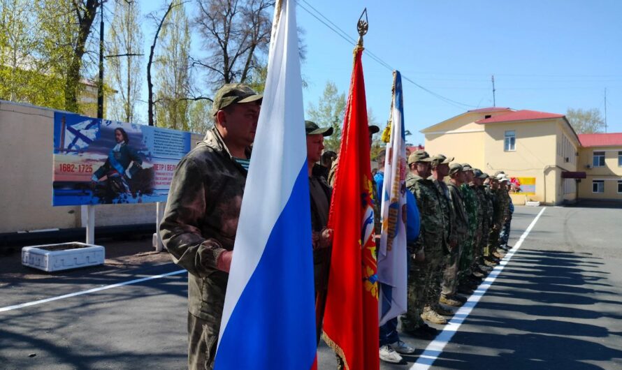 Более 20 добровольцев из Оренбургской области отправились в зону СВО